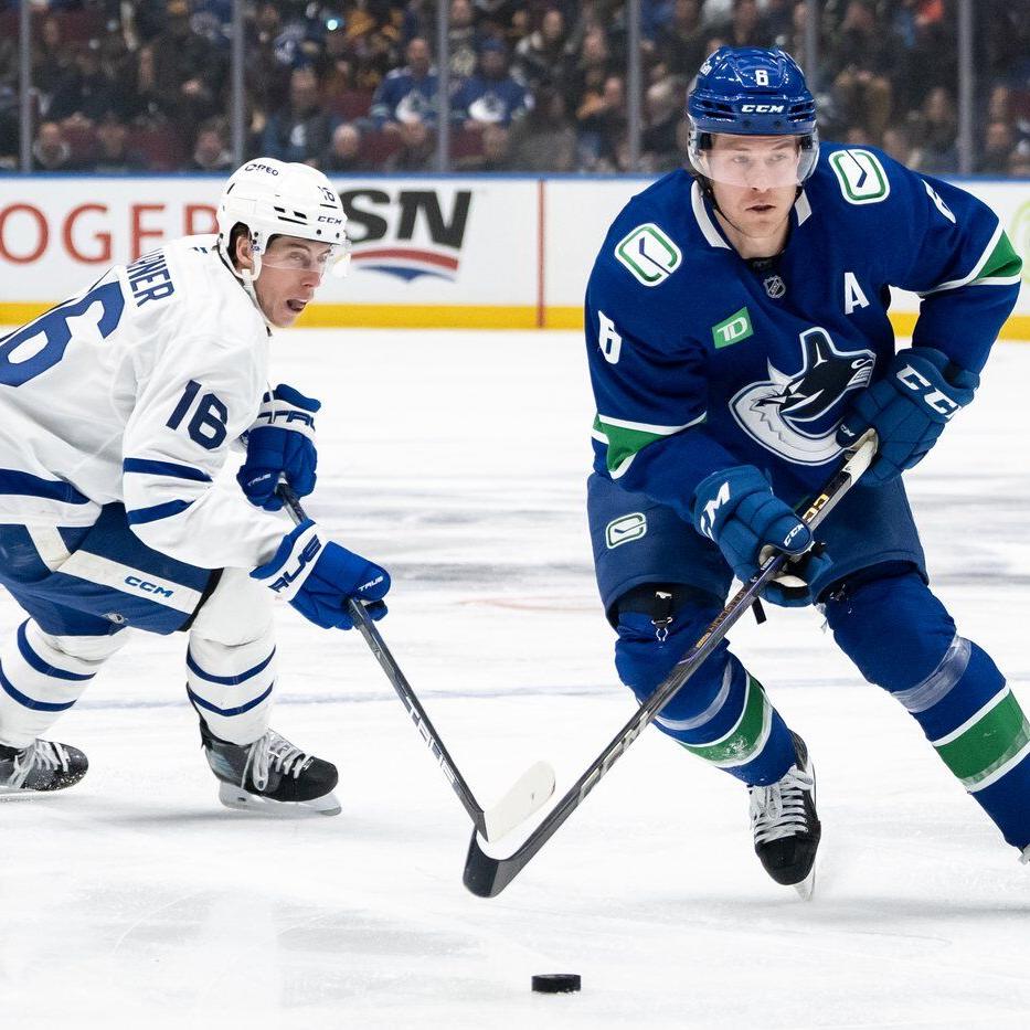Elias Pettersson, Vancouver Canucks not dwelling on difficult season